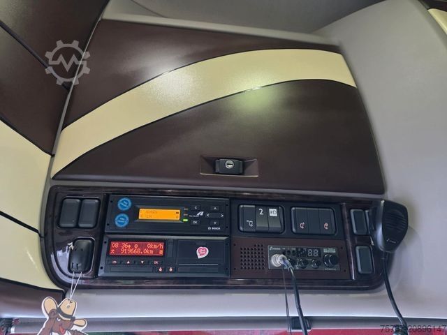 Ciągnik siodłowy typu volume DAF XF 530 SSC LL ZF Intarder, Leder, Standklima