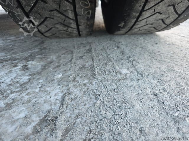 Ciągnik siodłowy typu volume DAF XF 530 SSC LL ZF Intarder, Leder, Standklima