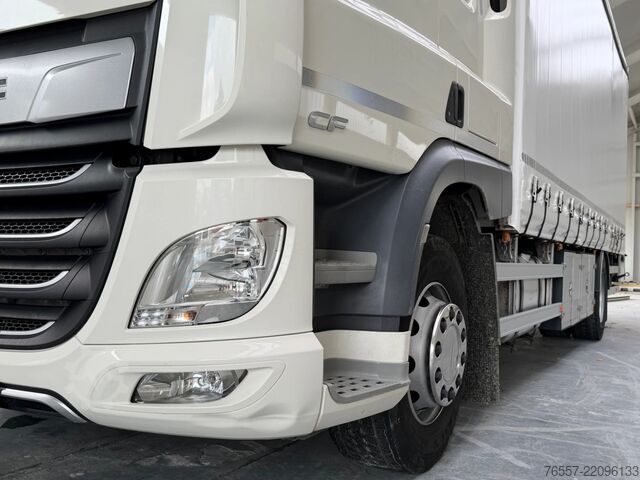 Bőrönd DAF CF 320 CF320.18