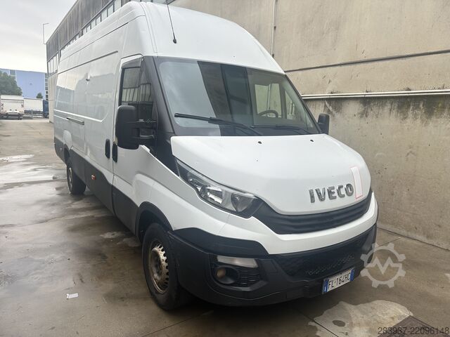 Magas tetős furgon IVECO Daily 35S14 SUPER ALTO