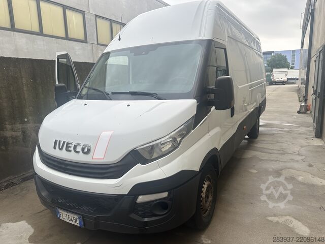 Magas tetős furgon IVECO Daily 35S14 SUPER ALTO