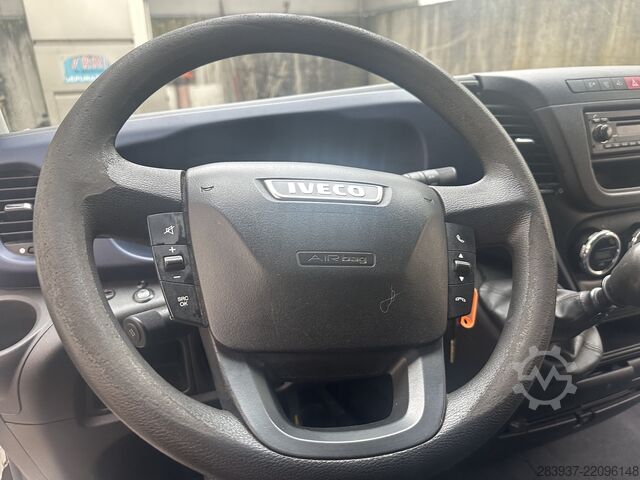 Magas tetős furgon IVECO Daily 35S14 SUPER ALTO