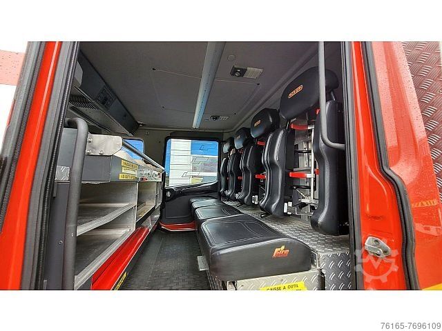Brandweer/Ambulance Scania P114 GB Feuerwehr Tanklöschfahrzeug