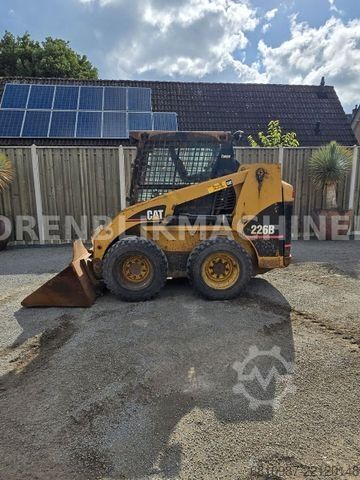 Wheel loader CATERPILLAR 226B