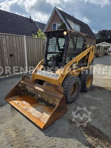 Wheel loader CATERPILLAR 226B