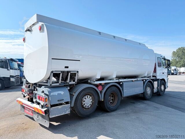 Tankwagen VOLVO FM460 8x2*6 24.000 l. ADR Tanktruck