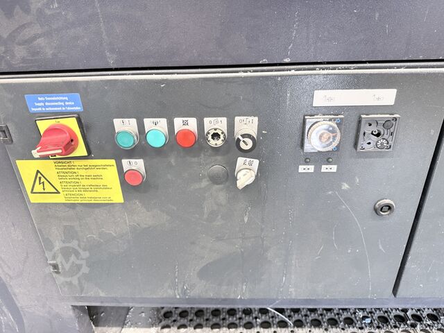 Tvåhuvudad svetsmaskin ELUMATEC ZS 720/00Lv