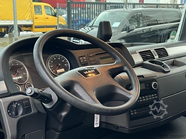 Camião de caixa fechada MAN TGL 12.220 Xenon 7,12m Koffer + LBW Spurhalteass