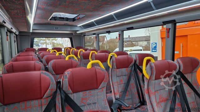 Minibusz MERCEDES-BENZ 30 Sitzer Schul- Transferbus 519 Vorlauffahrzeug