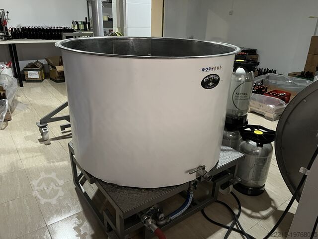 Speidel, Spagni, Sommer Maltmann, varionica 500l (5hl) (2016) Speidel, Spagni, Sudhaus