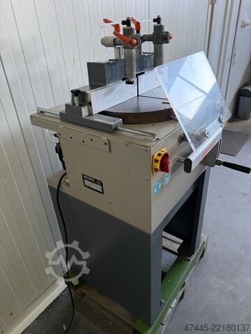 Ondervloercirkelzaag Elumatec TS 161