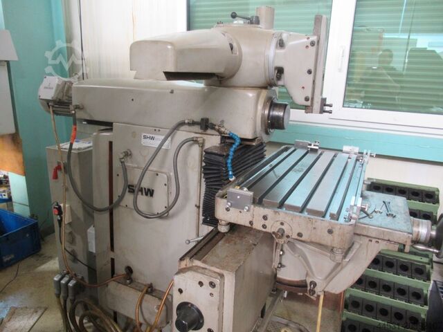 Fresatrice universale SHW UF 1