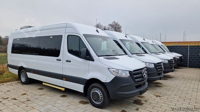 Minibuss MERCEDES-BENZ Sprinter Lord Light 22 Sitzer 5 x Lagerfahrzeug