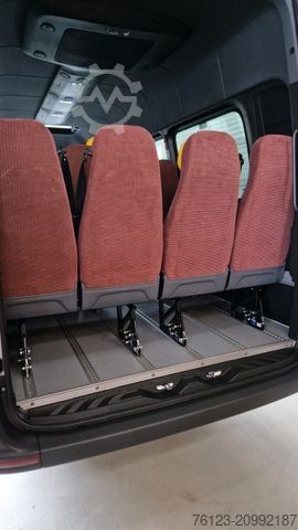 Minibuss MERCEDES-BENZ Sprinter Lord Light 22 Sitzer 5 x Lagerfahrzeug