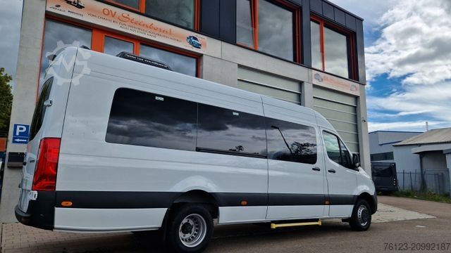 Minibuss MERCEDES-BENZ Sprinter Lord Light 22 Sitzer 5 x Lagerfahrzeug