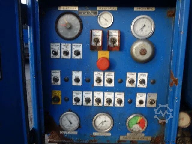 Sugande fordon MAN 18-272 MANUAL POMP 6 CIL VACUUM TOILET TRUCK