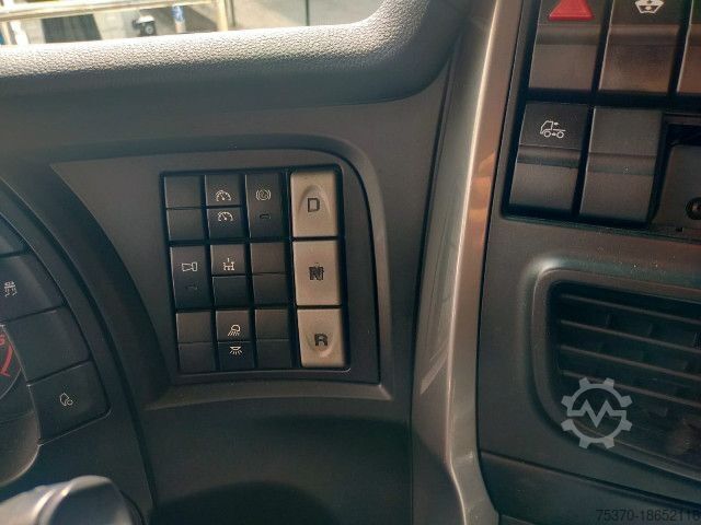 Standard tractor unit IVECO STRALIS AS440S46T/P