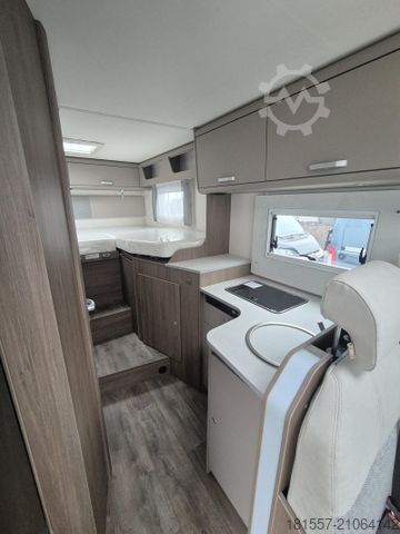 Integrerad husbil CARADO pro+ I 338 Sonderpreis / Fußbodenerwärmung