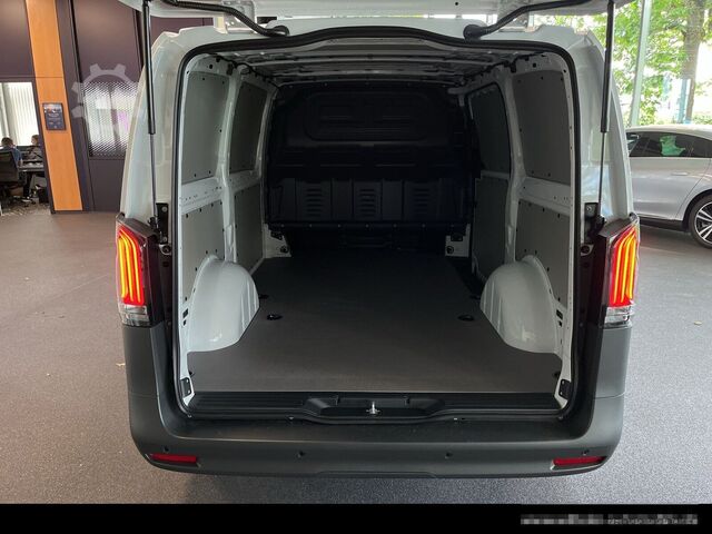 Furgon blaszak MERCEDES-BENZ Vito 116 CDI Kasten Lang Multibeam/Navi/KameraBC