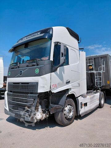 Tractor estándar VOLVO FH 500 XL