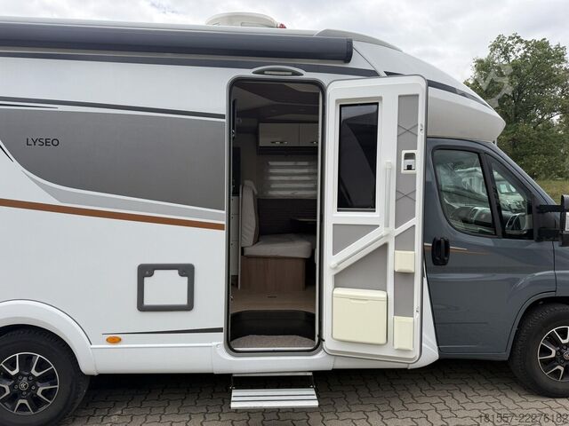 Polointegrovaný obytný vůz BÜRSTNER Lyseo TD 690 G Isofix, elekt. Hubbett,L-Sitzgr.