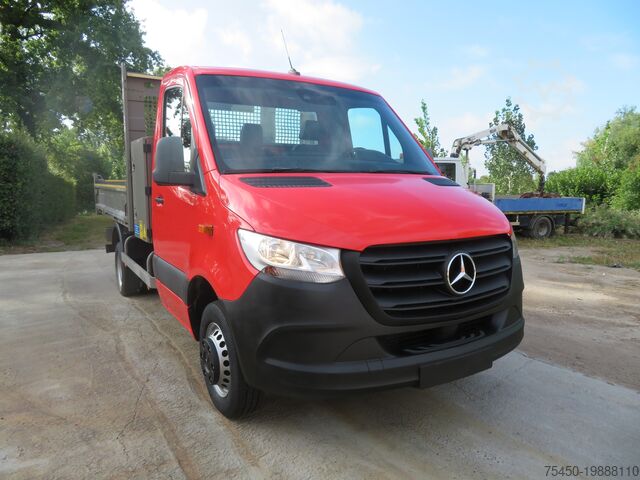 Kiepwagen bestelauto Mercedes-Benz Sprinter