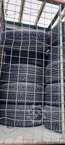 Spijkerbanden / winterbanden HAPPI WINTER TYRES T97