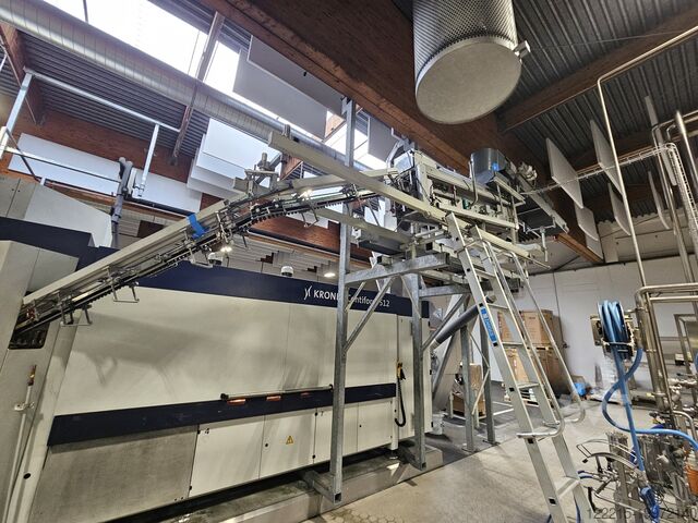 Krones Contiform S12 blaasmachine (2005) Krones Blasmaschine