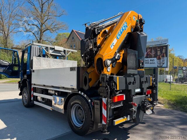 Vrachtauto met open laadbak IVECO Trakker 360 4x4 Pritsche Kran 27m AHK