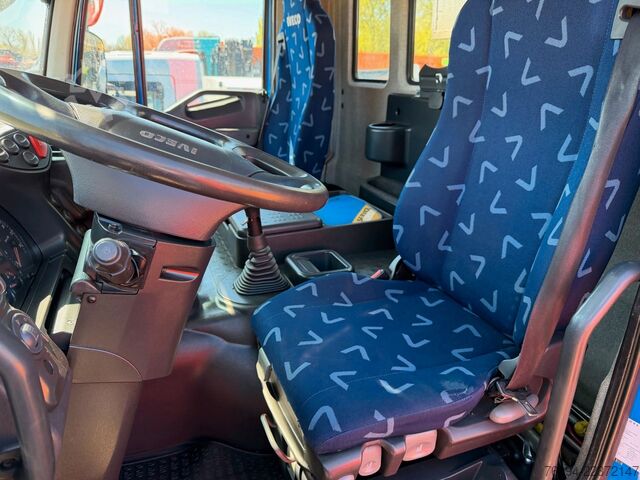 Vrachtauto met open laadbak IVECO Trakker 360 4x4 Pritsche Kran 27m AHK