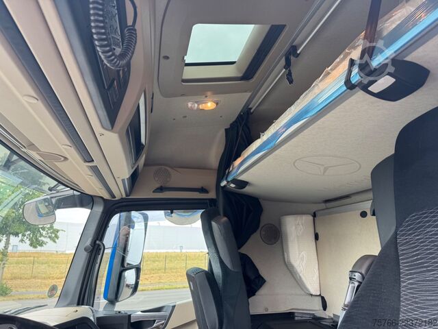 Drankentruck MERCEDES-BENZ ACTROS 2548 L / 2 x LBW / KOMPLETTZUG