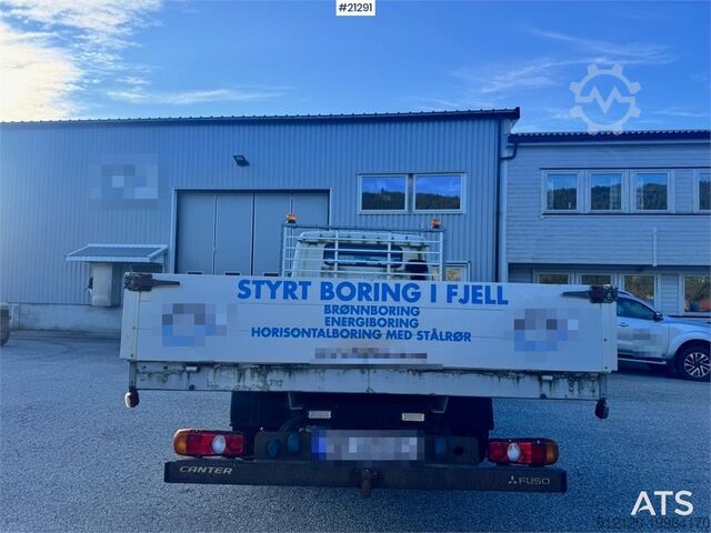 Plattform trailer Mitsubishi Fuso Canter 7C15D Truck. 39,000 km!