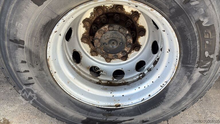 Alváz vezetőfülkével MAN TGA 28.480 (MANUAL PUMP / POMPE MANUELLE / BOIT...