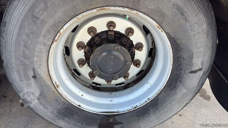 Alváz vezetőfülkével MAN TGA 28.480 (MANUAL PUMP / POMPE MANUELLE / BOIT...