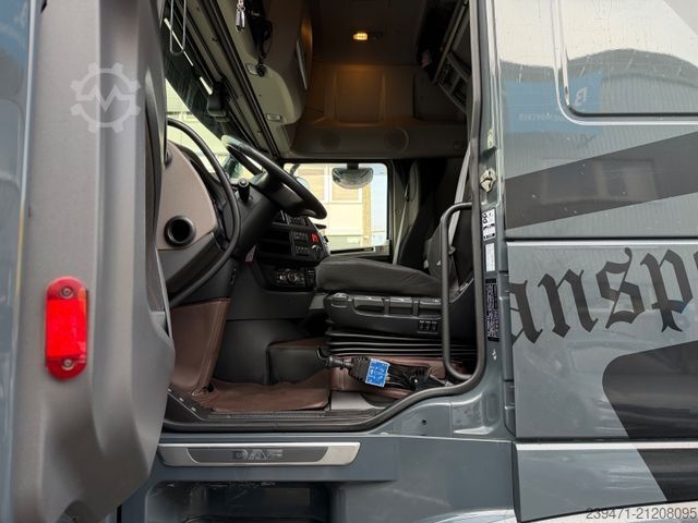 Standard tractor unit DAF XF 480 SSC Schubbodhydr. Retarder Standklima ACC