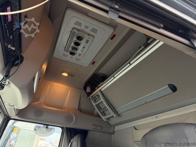 Standard tractor unit DAF XF 480 SSC Schubbodhydr. Retarder Standklima ACC