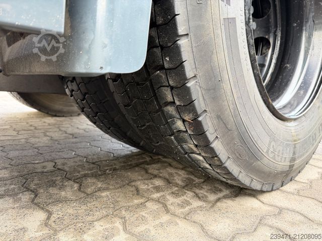 Standard tractor unit DAF XF 480 SSC Schubbodhydr. Retarder Standklima ACC