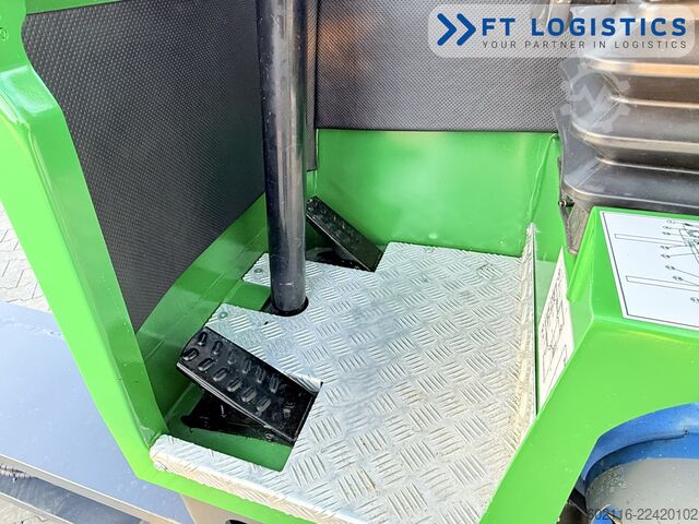 četvorosmerni viljuškar Combilift C4000 GAS TRIPLEX 5550 FREE LIFT CABIN