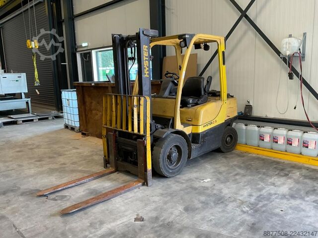 περονοφόρο ανυψωτικό Hyster H3.0FT
