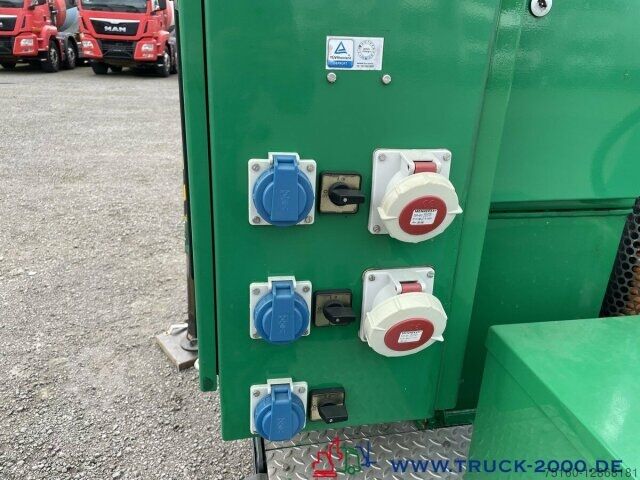 Anhänger Lehmann Lichtmastanhänger + 20 kVA Stromerzeuger