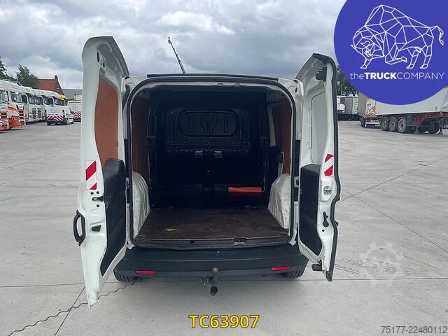Stationvogn med højt tag Fiat Doblo CARGO 1.6