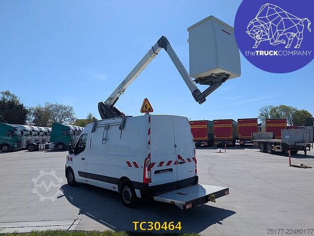 Løfteplatform Renault Master 145.35 nacelle klubb