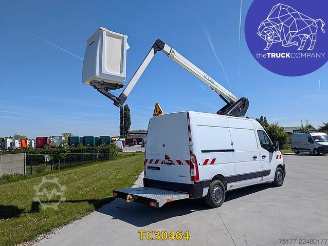 Løfteplatform Renault Master 145.35 nacelle klubb