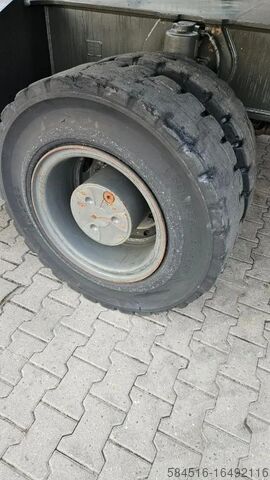 Materiaalverwerkingsmachine Sennebogen 830ME