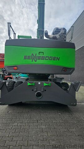 Máquina de manuseamento de materiais Sennebogen 818ME
