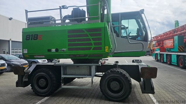 Máquina de manuseamento de materiais Sennebogen 818ME