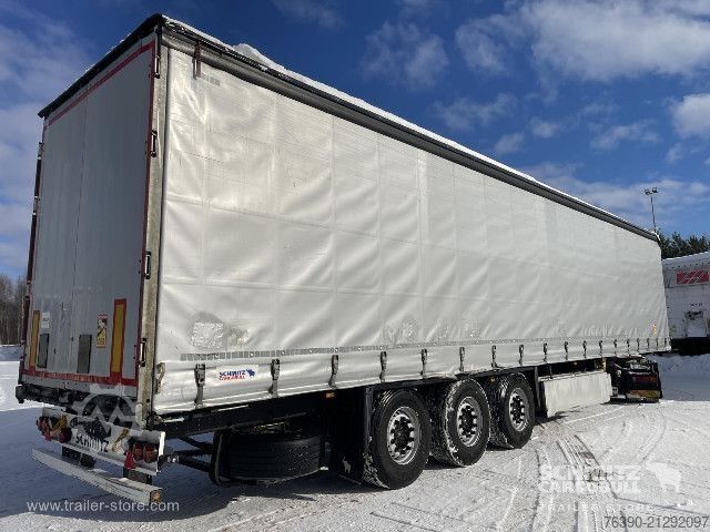 Öppen semitrailer med kapell Schmitz Cargobull Semitrailer Curtainsider Standard