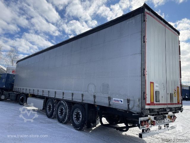 Öppen semitrailer med kapell Schmitz Cargobull Semitrailer Curtainsider Standard