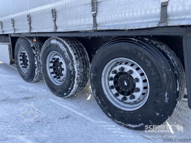 Öppen semitrailer med kapell Schmitz Cargobull Semitrailer Curtainsider Standard