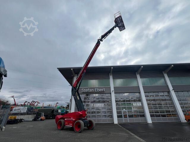 Ledad teleskopisk arbetsplattform Magni DTBJ 30 RT 4x4 / 30,3m / 454kg / nur 722h